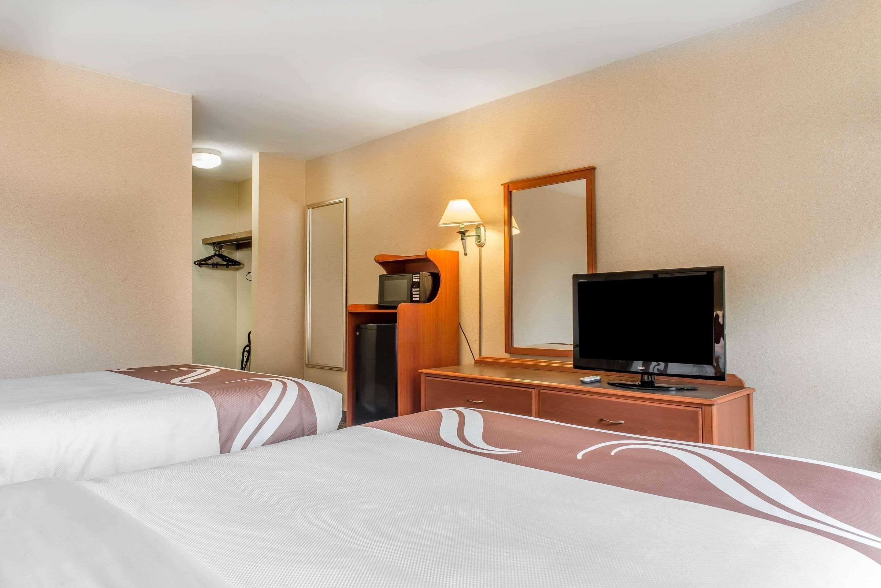 Quality Inn Hermitage Luaran gambar