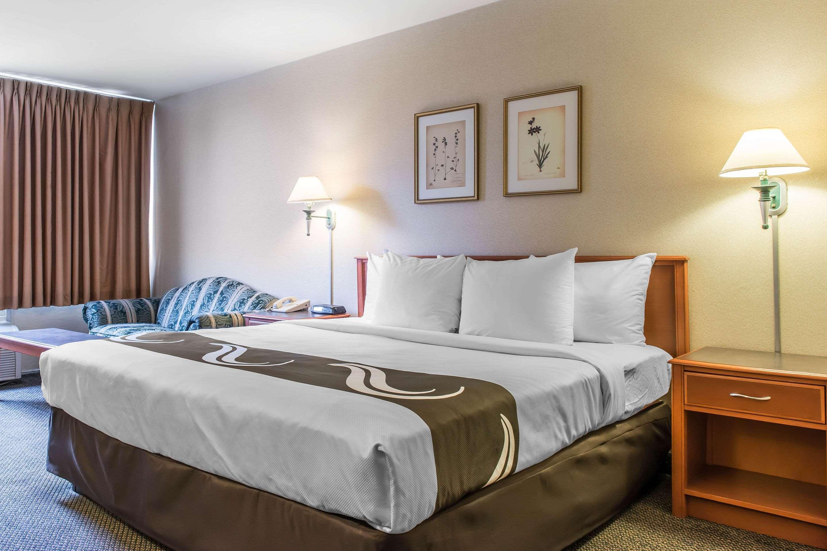 Quality Inn Hermitage Luaran gambar
