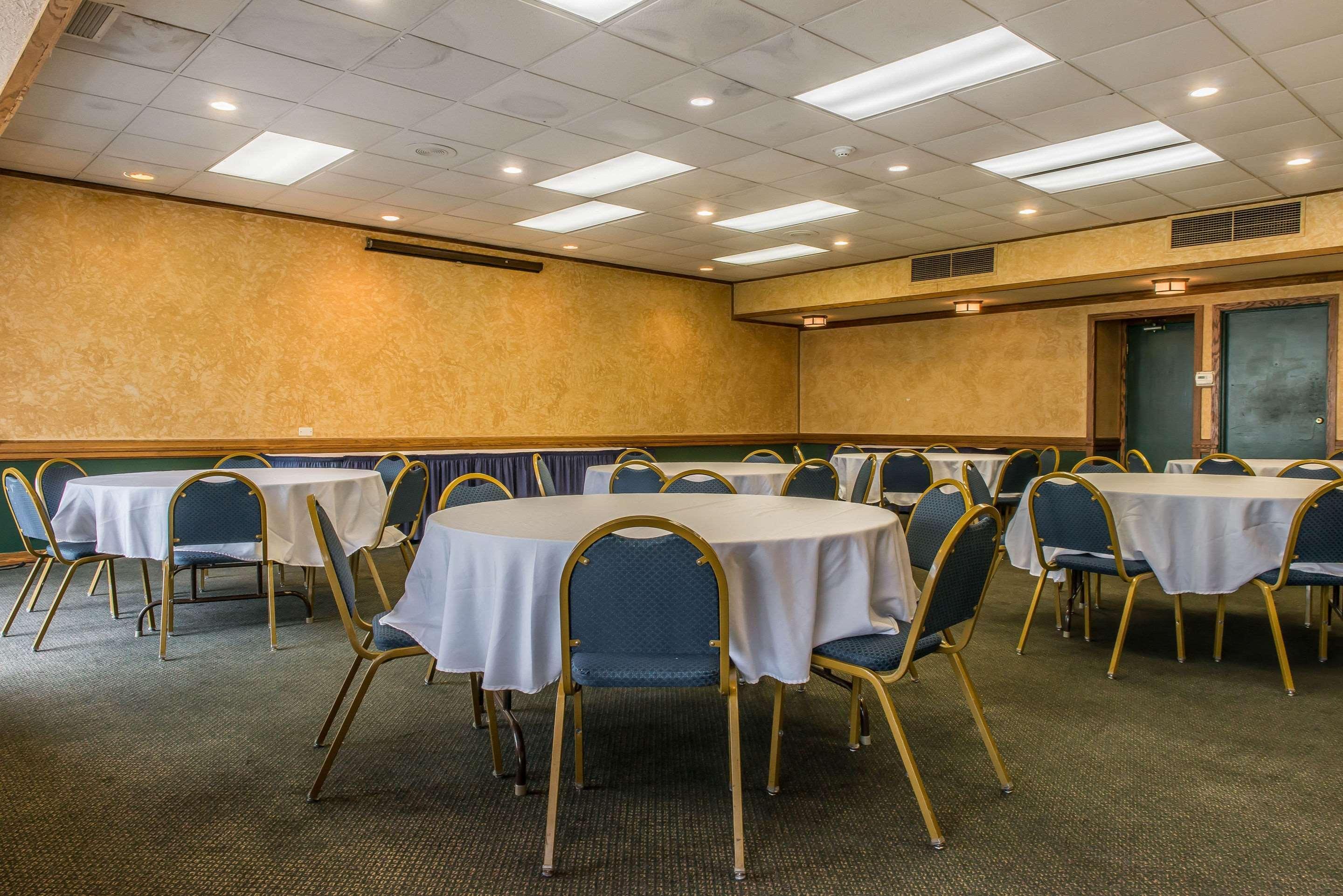 Quality Inn Hermitage Luaran gambar