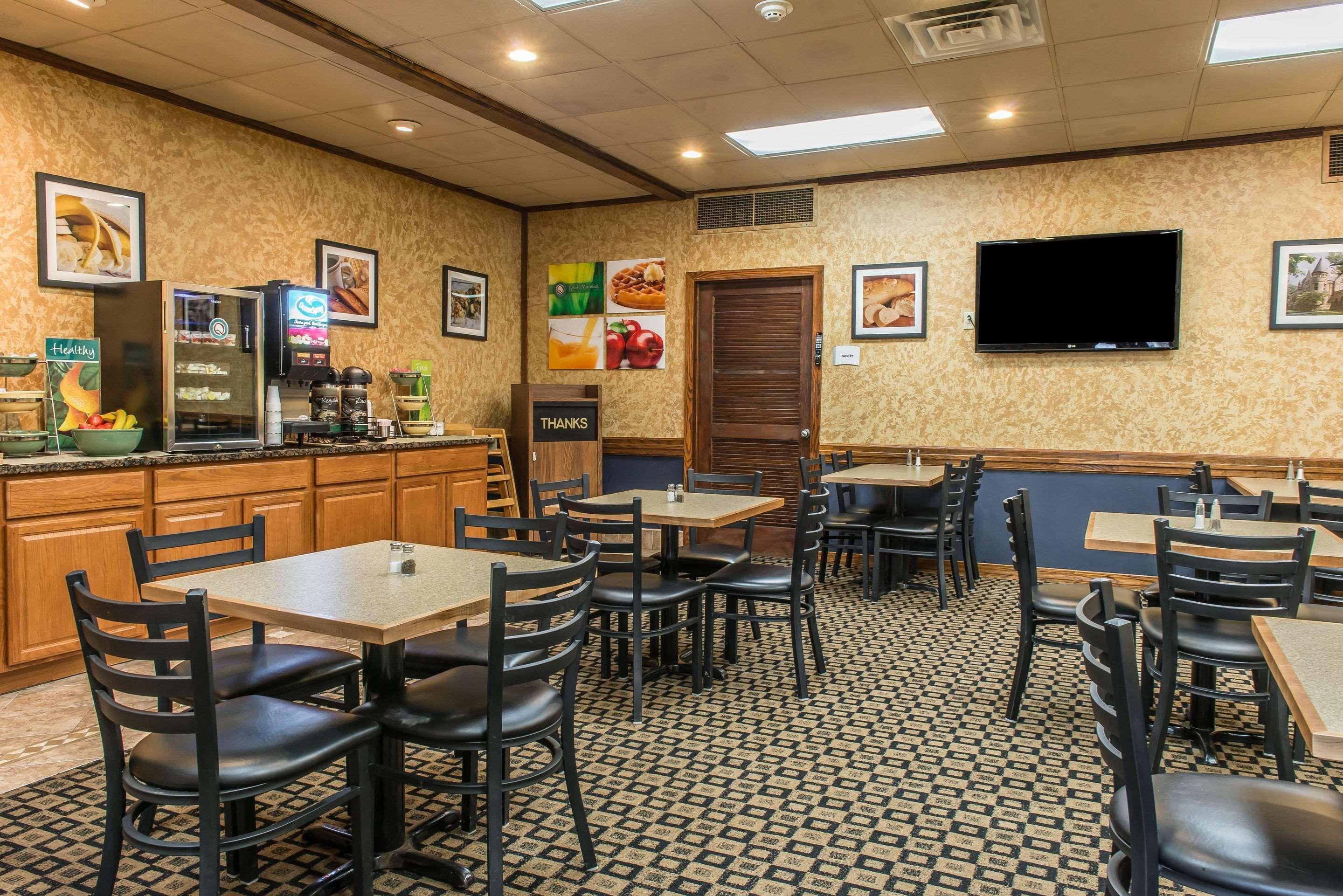 Quality Inn Hermitage Luaran gambar