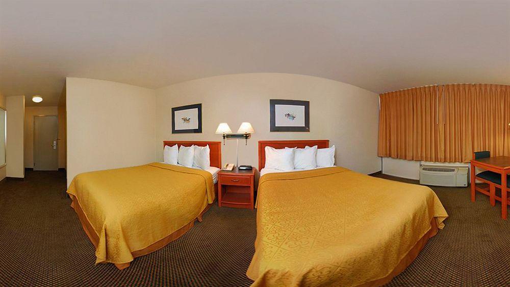 Quality Inn Hermitage Luaran gambar
