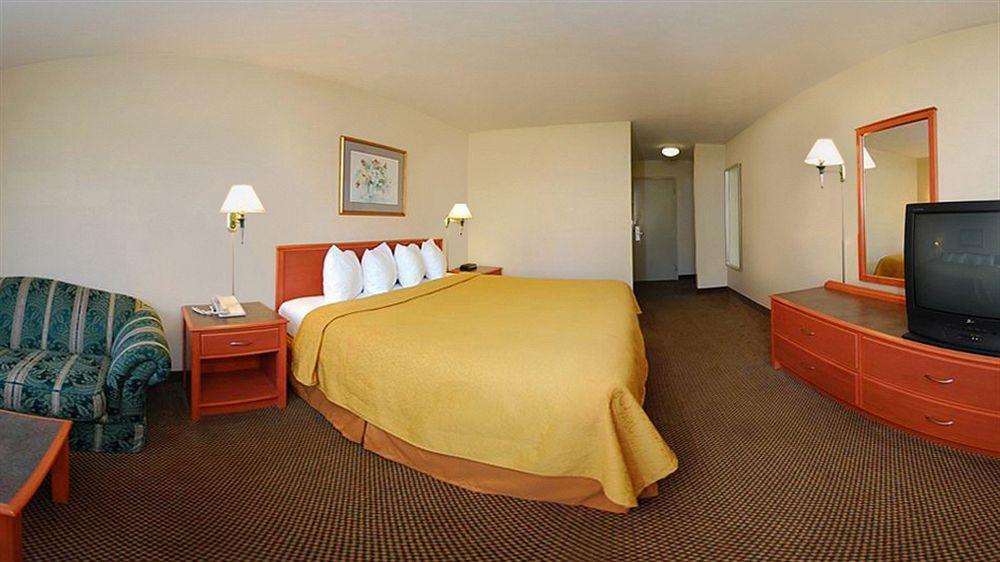 Quality Inn Hermitage Luaran gambar