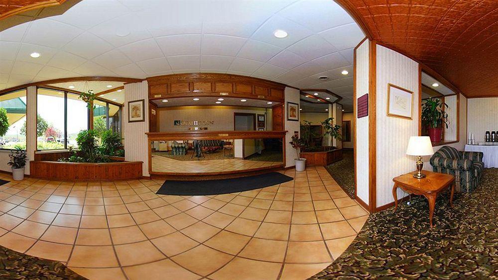 Quality Inn Hermitage Luaran gambar